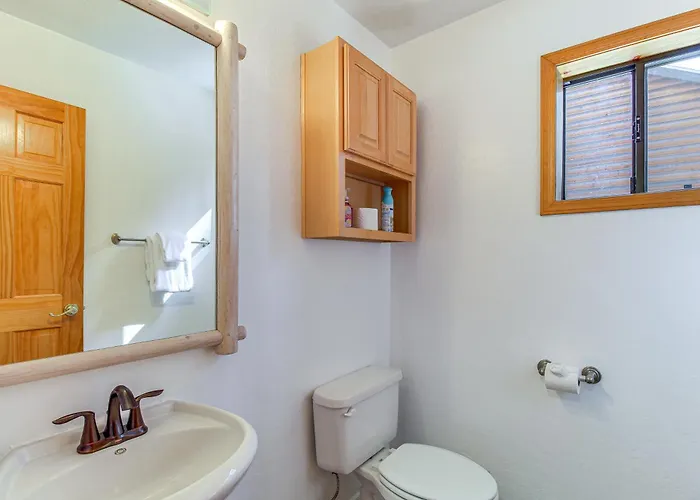 Pet-friendly W/ Fire Pit In Pinetop! Holiday home *