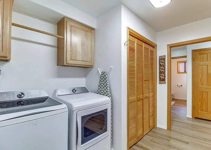 Pet-friendly W/ Fire Pit In Pinetop! Holiday home